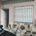 Urban Comfortable Appartement Argos