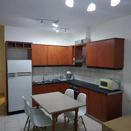 Urban Comfortable Apartment