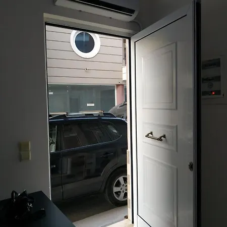 Urban Comfortable Apartment *